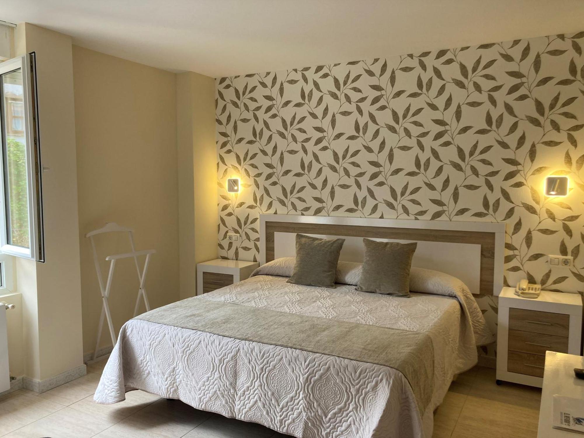 Hotel El Refugio 3 Estrellas โกเบรเซส ภายนอก รูปภาพ