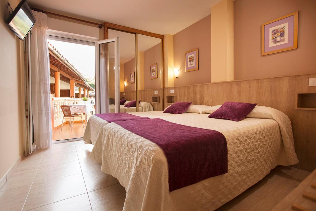 Hotel El Refugio 3 Estrellas โกเบรเซส ภายนอก รูปภาพ