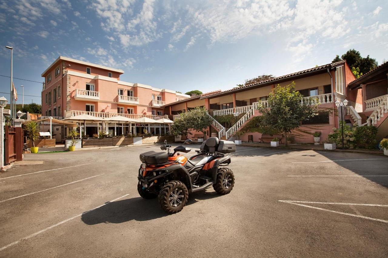 Hotel El Refugio 3 Estrellas โกเบรเซส ภายนอก รูปภาพ